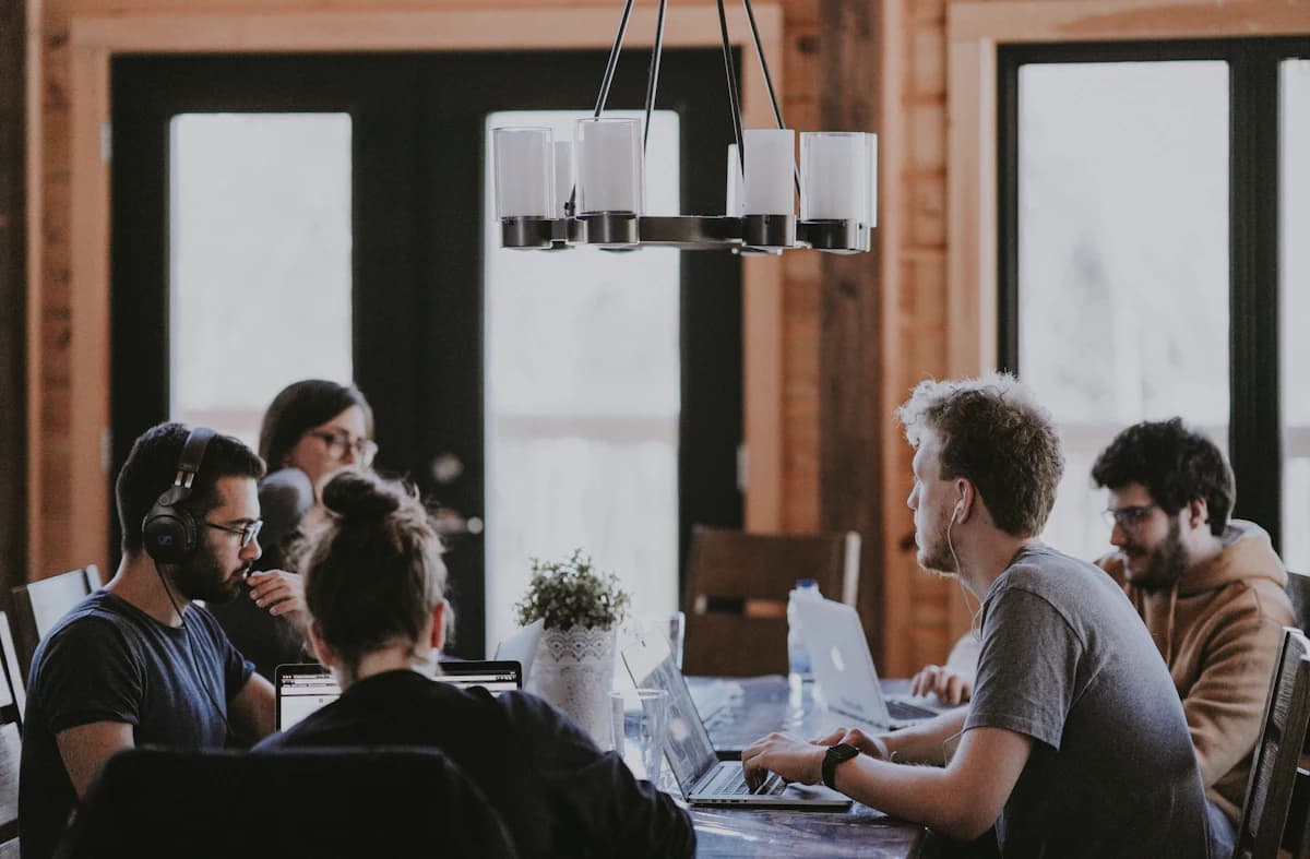 Mindfulness training op kantoor voor team welzijn
